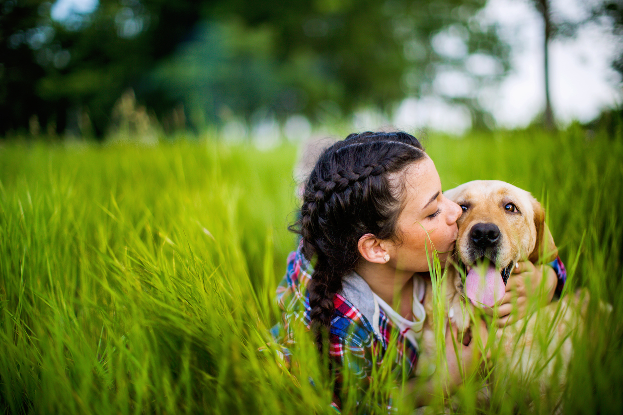 Eco-Friendly Dog Owner - Happy Breath